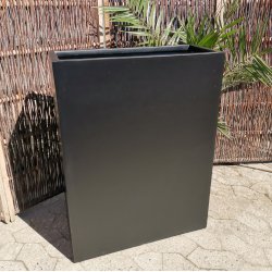 H�je Sorte polystone kummer*