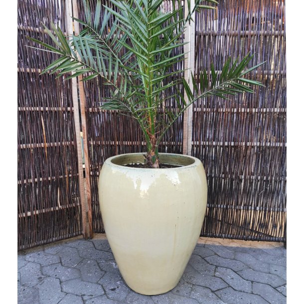 Josephine, Sandfarvet keramik*