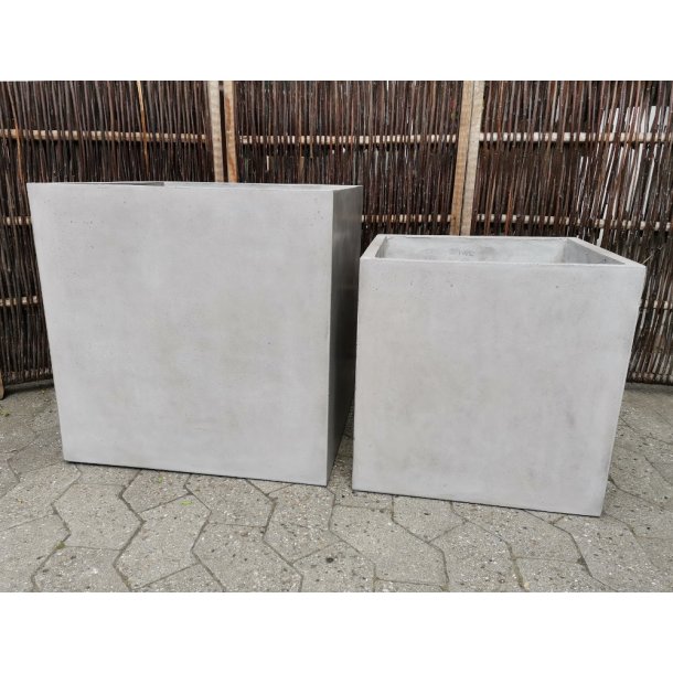 Posito firkantet letbeton krukke*
