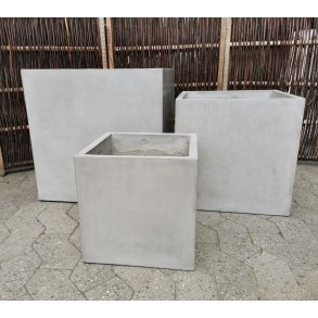 Posito firkantet letbeton krukke*
