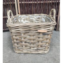 Cedric, Firkantet Gr rattan kurv.