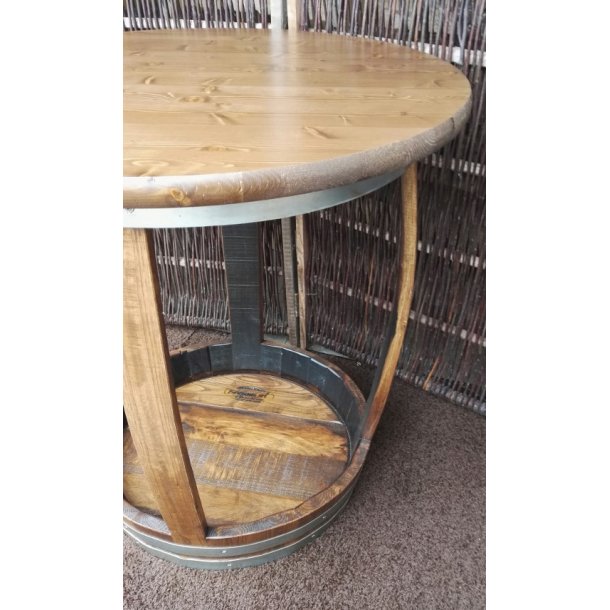 Cafebord, ben vintnde.