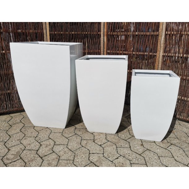 Firkantet blank hvid Polystone Krukke*