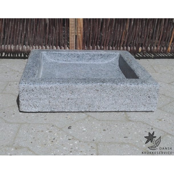 Firkantet Fuglebad, delpoleret