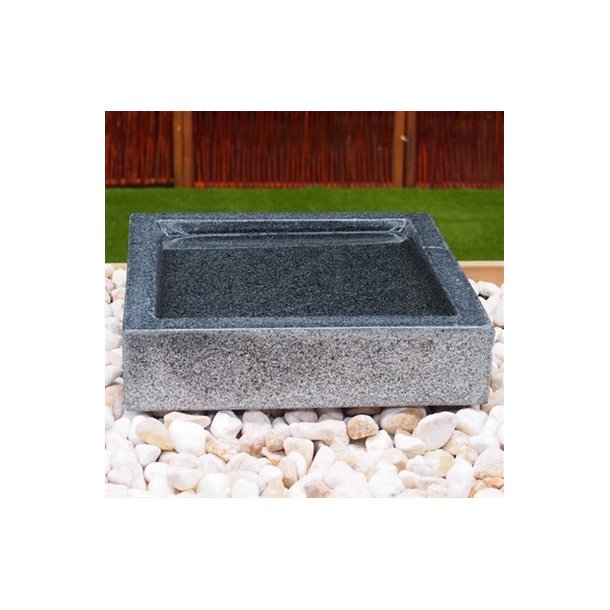 Firkantet Fuglebad, delpoleret