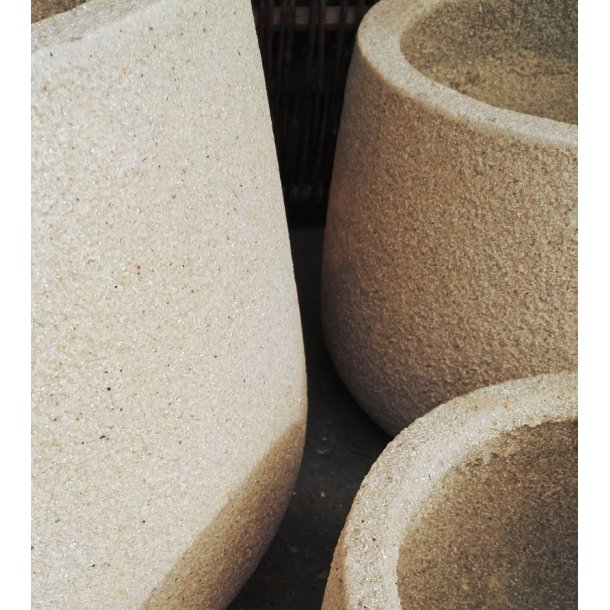 Grevinden, Sandfarvet Letvgtskrukke*