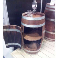 Lille barskab af Vintnde m. 1 lge