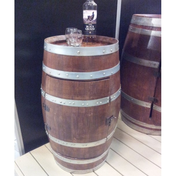 Lille barskab af Vintnde m. 1 lge