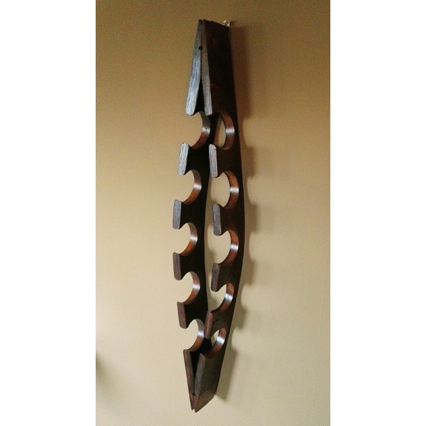 Vghngt vinreol, liggende flasker