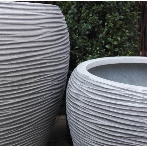 Virginia, Grey Wash polystone Krukke*